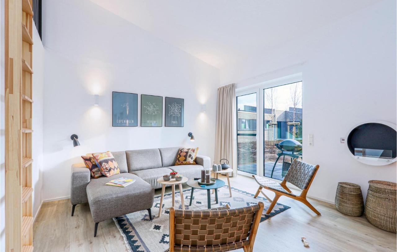 3 Bedroom Awesome Home In Lembruch-Duemmer See Экстерьер фото