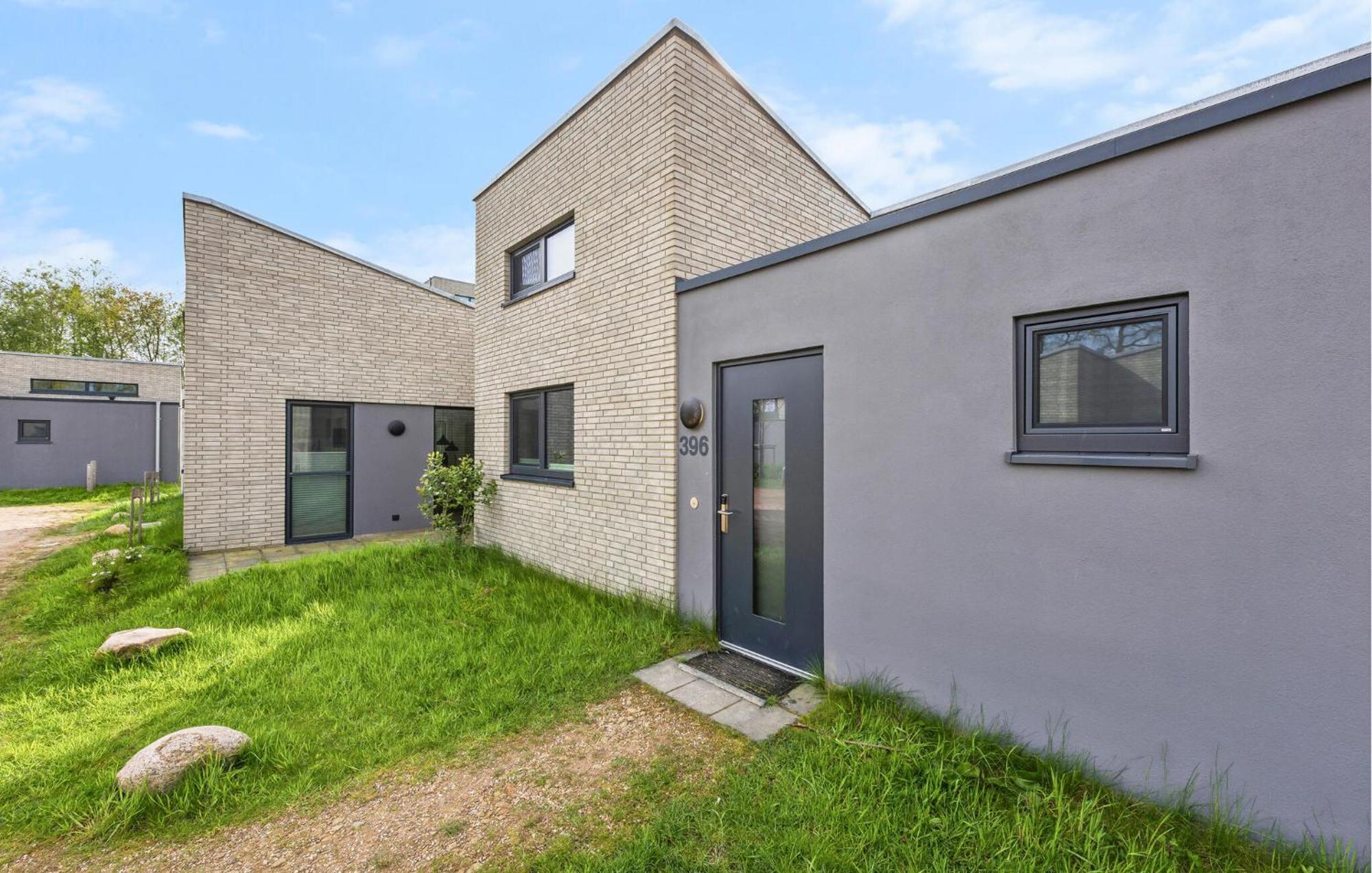 3 Bedroom Awesome Home In Lembruch-Duemmer See Экстерьер фото
